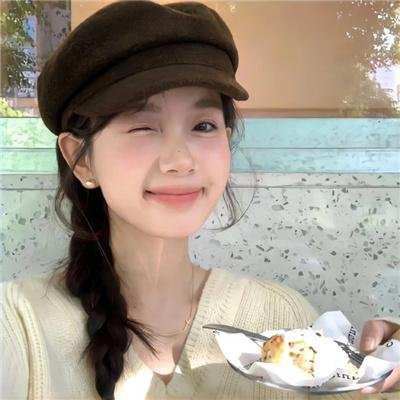 红衣少女封面